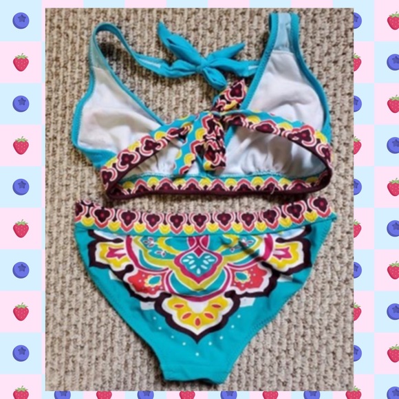 Sexy Tribal Print Bikini - Picture 2 of 3